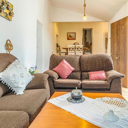 Gorgeous Home In Cajiz With Wifi Cajís Exterior foto